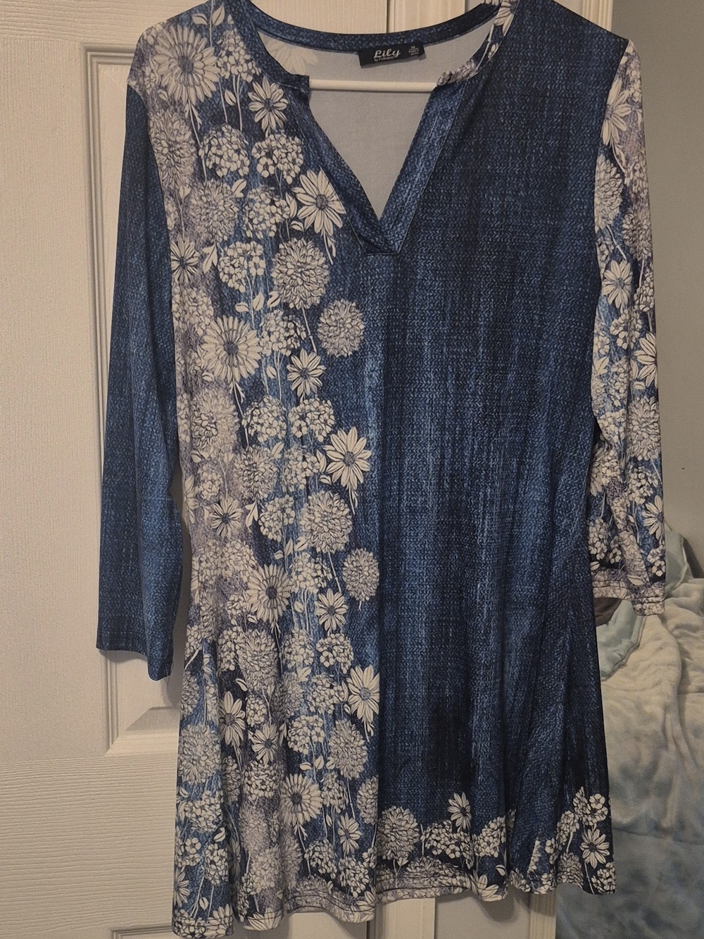 Lily Blue and White Floral Split-Front Tunic